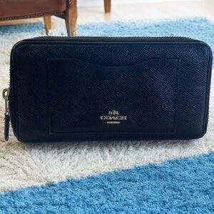 Coach Black & Gold Zipper Leather Wallet